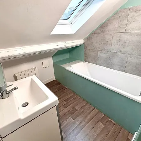 Bright Ideal For 4 In 南特