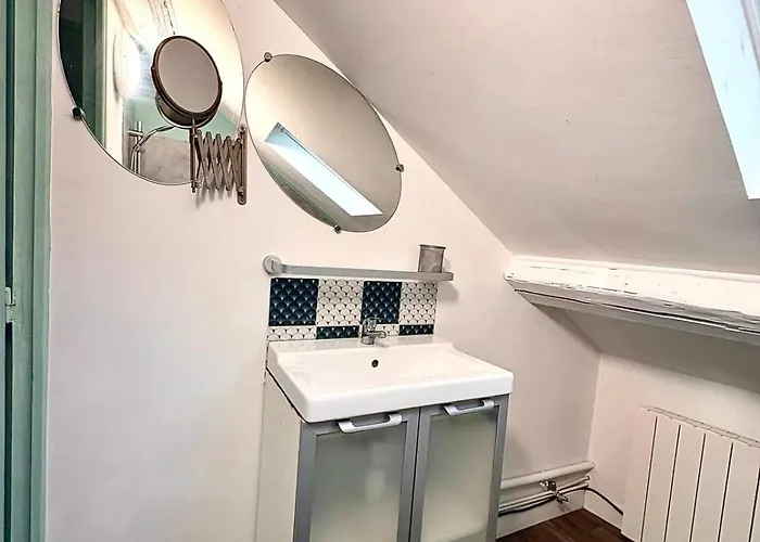 Appartamento Bright Ideal For 4 In Nantes