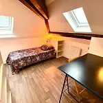 Bright Ideal For 4 In * Nantes