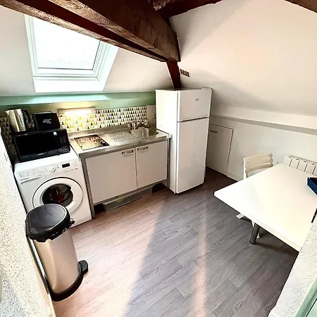Bright Ideal For 4 In Daire Nantes